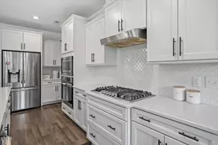 1276 Dairy Glen Dr, Fuquay Varina, NC 27526 - Photo 9
