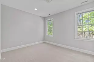 102 Ellsworth Pl, Chapel Hill, NC 27516 - Photo 35