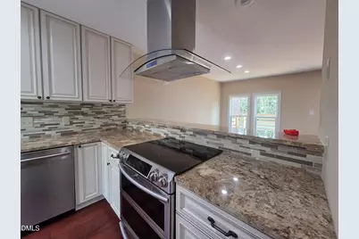 2716 Rue Sans Famille, Raleigh, NC 27607 - Photo 3