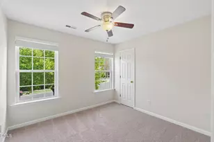 510 Homestead Park Dr, Apex, NC 27502 - Photo 19