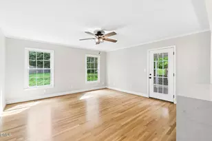 412 Pinecroft Dr, Raleigh, NC 27609 - Photo 21