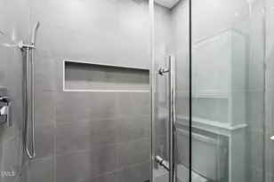 412 Pinecroft Dr, Raleigh, NC 27609 - Photo 35