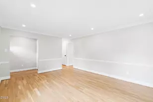 412 Pinecroft Dr, Raleigh, NC 27609 - Photo 13