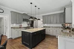 2709 Blaydon Dr, Raleigh, NC 27606 - Photo 15