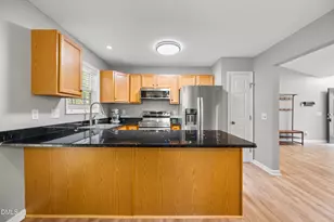 394 Back Bay, Sanford, NC 27332 - Photo 9