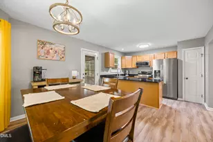 394 Back Bay, Sanford, NC 27332 - Photo 7