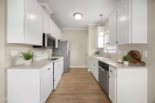 100 Summer Pl Ct, Clayton, NC 27527 - Photo 11