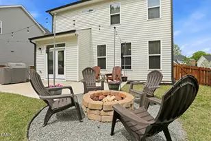 820 Logan Meadow Ct, Fuquay Varina, NC 27526 - Photo 13