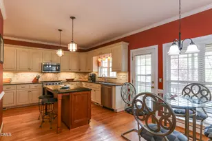 135 Lake Point Dr, Clayton, NC 27527 - Photo 11