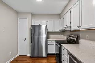 911 Washington St, Raleigh, NC 27605 - Photo 13