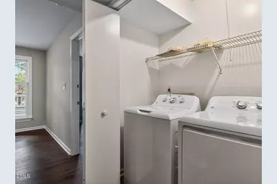 911 Washington Street #203, Raleigh, NC 27605 - Photo 15