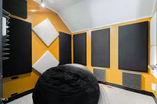 3010 Blueberry Ln, Chapel Hill, NC 27516 - Photo 51