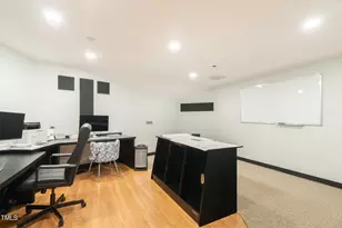 3010 Blueberry Ln, Chapel Hill, NC 27516 - Photo 47