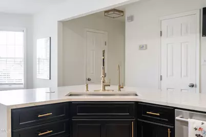 3010 Blueberry Lane, Chapel Hill, NC 27516 - Photo 15