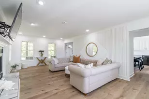 3010 Blueberry Ln, Chapel Hill, NC 27516 - Photo 9