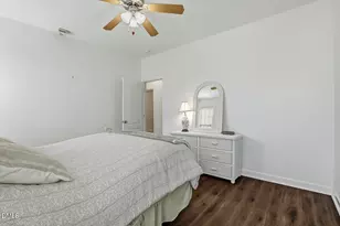 199 Dexterfield Dr, Fuquay Varina, NC 27526 - Photo 17