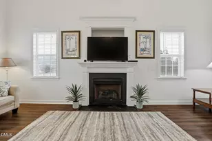 199 Dexterfield Dr, Fuquay Varina, NC 27526 - Photo 9