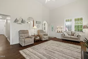 199 Dexterfield Dr, Fuquay Varina, NC 27526 - Photo 11