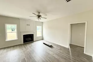 413 Creeks Edge Dr, Pikeville, NC 27863 - Photo 3