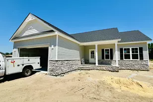 413 Creeks Edge Dr, Pikeville, NC 27863 - Photo 1