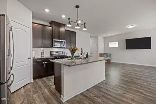 105 Wilbur Lake Dr, Fuquay Varina, NC 27526 - Photo 13