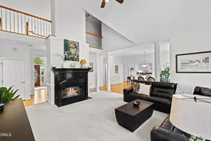 101 Haywood Hall Ln, Cary, NC 27519 - Photo 5