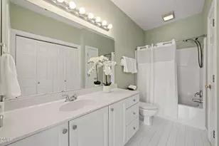 524 Aberdeen Dr, Chapel Hill, NC 27516 - Photo 5