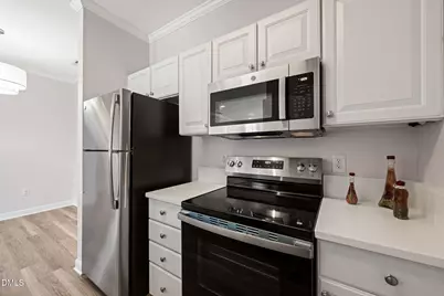 524 Aberdeen Drive #Apt 205, Chapel Hill, NC 27516 - Photo 9