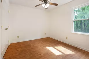 204 E Dynasty Dr, Cary, NC 27513 - Photo 19