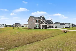 210 Artesa Dr, Princeton, NC 27569 - Photo 3