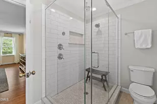 2103 Oakcrest Ct, Raleigh, NC 27612 - Photo 43