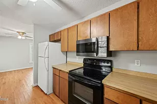 209 Carmichael Ct, Cary, NC 27511 - Photo 13