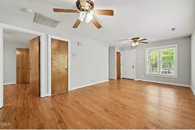 209 Carmichael Court, Cary, NC 27511 - Photo 5