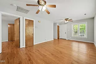 209 Carmichael Ct, Cary, NC 27511 - Photo 5