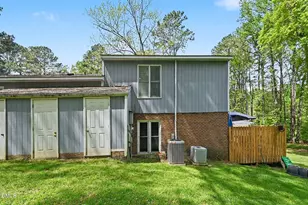 209 Carmichael Ct, Cary, NC 27511 - Photo 19