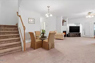 302 Martin Luther King Junior Dr, Smithfield, NC 27577 - Photo 11