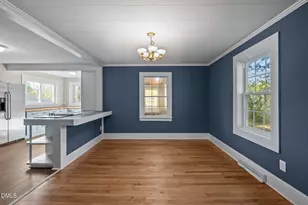 317 Pine St, Roxboro, NC 27573 - Photo 11