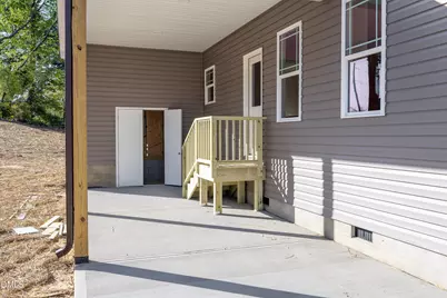 201 W Hamer Street, Coats, NC 27521 - Photo 23