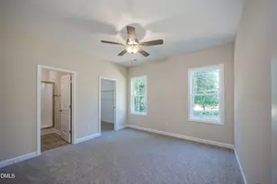 201 W Hamer St, Coats, NC 27521 - Photo 13