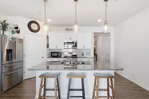 2229 Fletchers Rdg Dr, Durham, NC 27703 - Photo 9