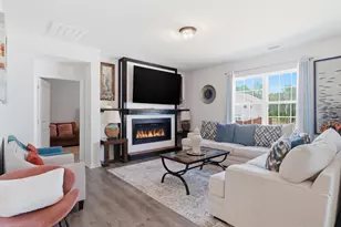 2229 Fletchers Rdg Dr, Durham, NC 27703 - Photo 5