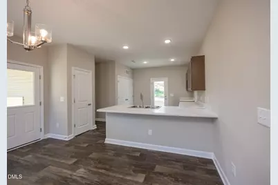 179 W Hamer Street, Coats, NC 27521 - Photo 7