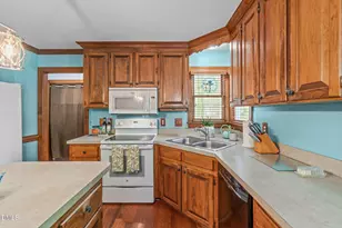 107 Ridge Hollow Ct, Cary, NC 27513 - Photo 11