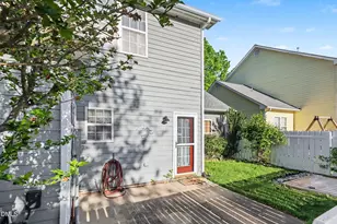 308 Commons Dr, Holly Springs, NC 27540 - Photo 37