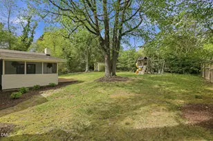 200 Brandon Ct, Raleigh, NC 27609 - Photo 37