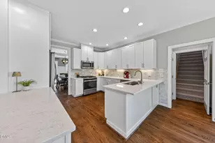 1047 W Sterlington Pl, Apex, NC 27502 - Photo 13