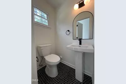 708 Hawes Court #B, Raleigh, NC 27608 - Photo 15