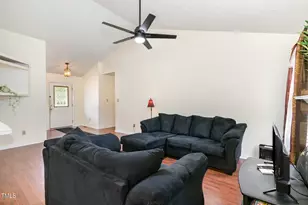 2316 Carthage Cir, Raleigh, NC 27604 - Photo 7