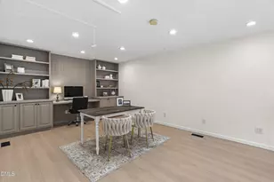 8305 Wheatstone Ln, Raleigh, NC 27613 - Photo 17