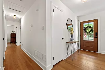 2004 Varnell, Raleigh, NC 27612 - Photo 19